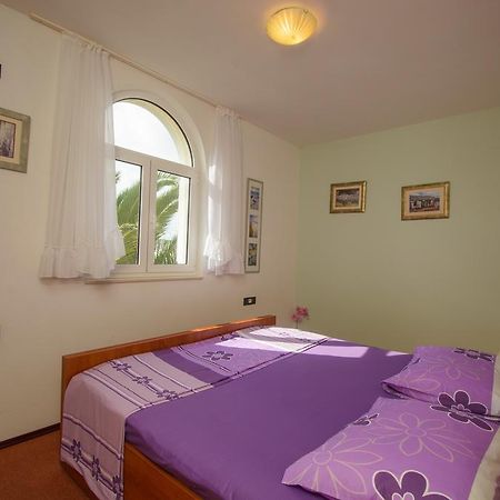 Apartments Jerkunica Rogoznica  Bilik gambar